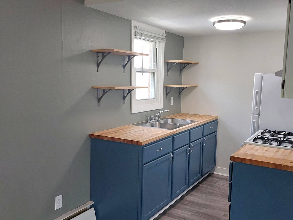 Powderhorn Apartments Kitchen