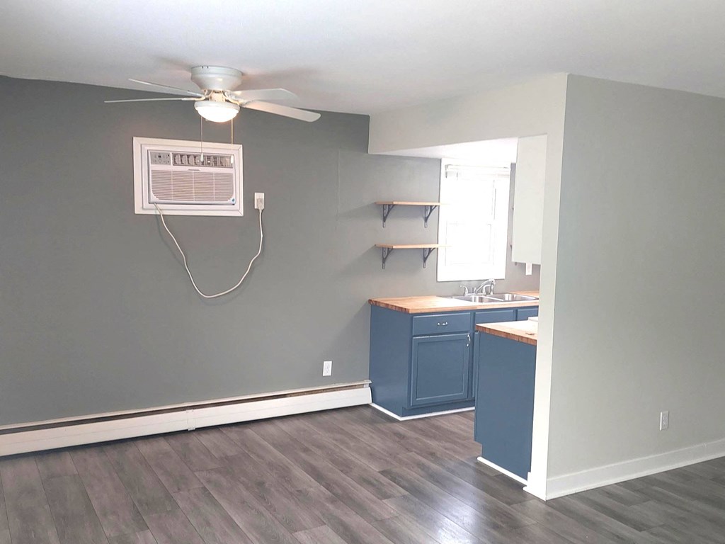 Powderhorn Apartments Dining Room