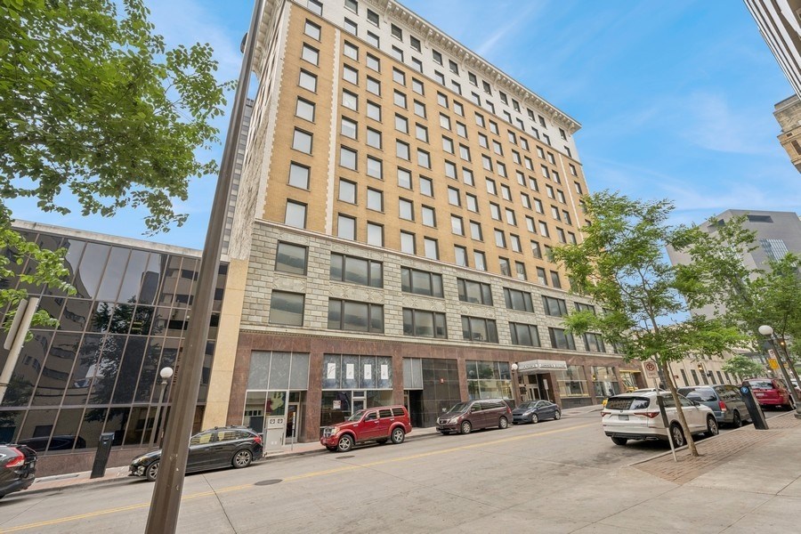 Commerce Building, Affordable Apartments, Downtown St Paul, MN