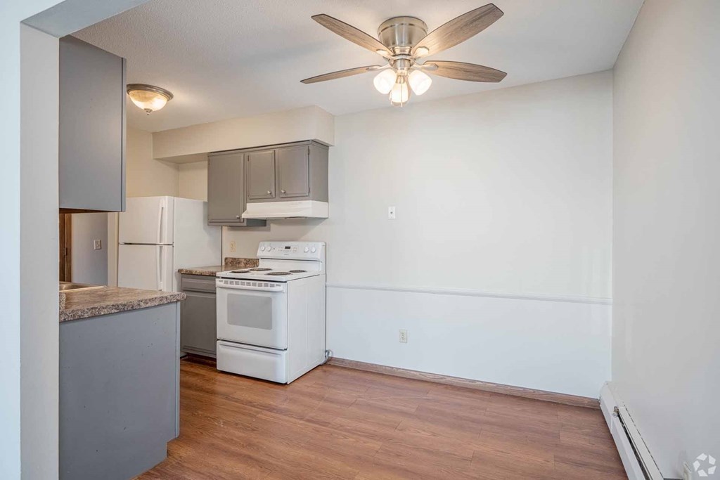 Edina Manor Apartments, Edina, Minnesota