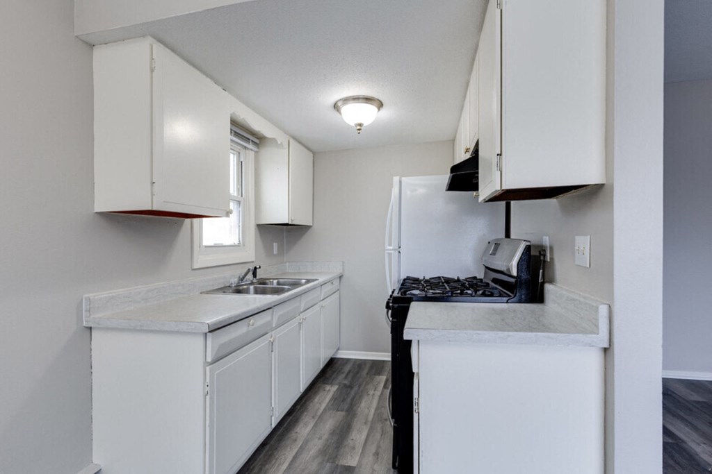 Powderhorn Apartments Kitchen