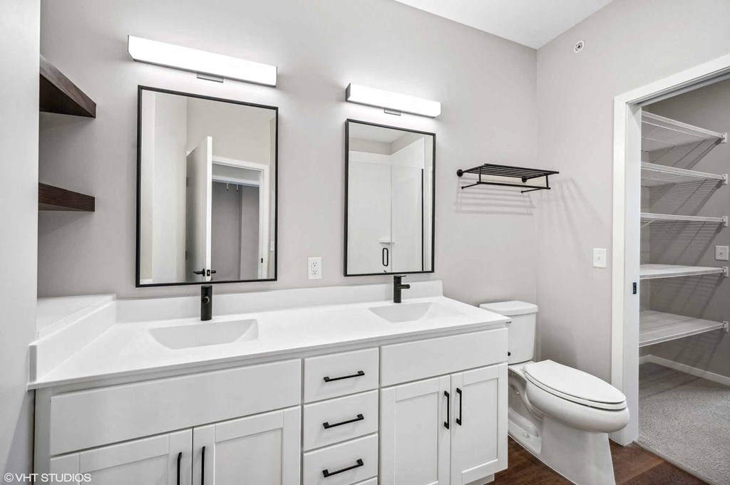 The Station at Malcolm Yards Bathroom