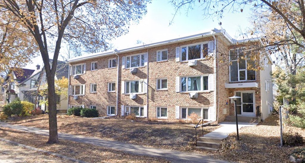 3428 Harriet Apartments, Exterior, Minneapolis