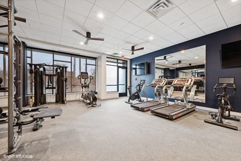 Lago Apartments Gym, Minneapolis, Minnesota