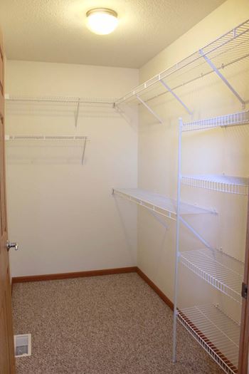Walk-in Closets