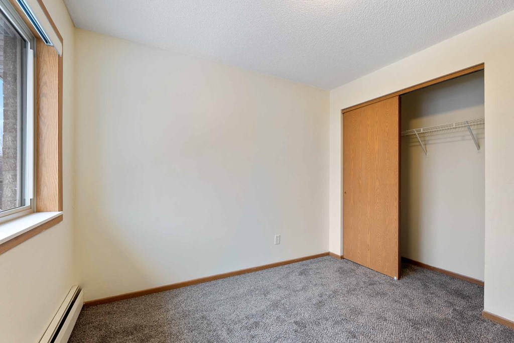 Woodland Park Apartments, Anoka, MN