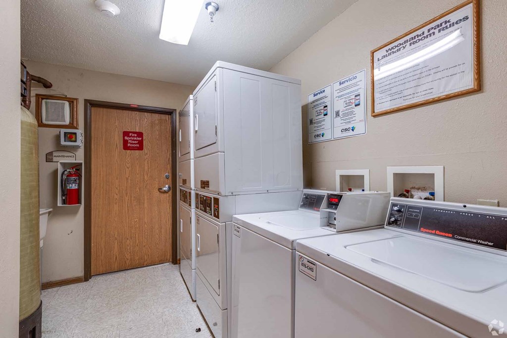 Woodland Park Apartments, Anoka, MN