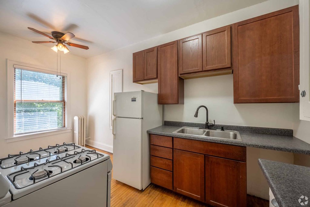 Grand and Dale Apartments, St Paul, MN