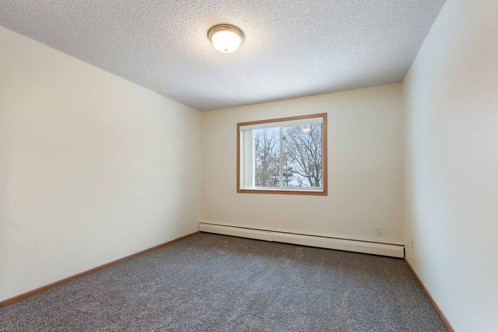 Woodland Park Apartments, Anoka, MN