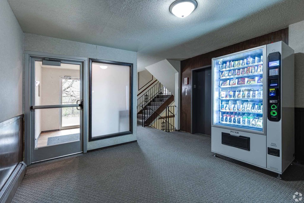 Victoria Flats, Roseville, Minnesota