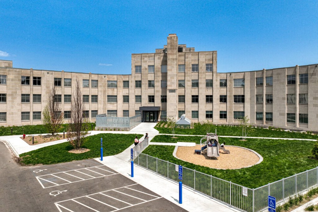 Amber Union Exterior, Falcon Heights, Minnesota