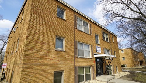 Adrian Apartments, St Paul, MN