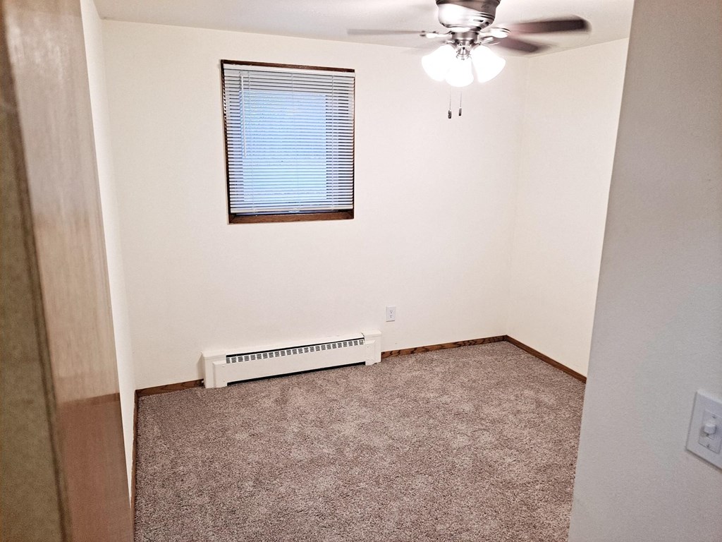 Adrian Place bedroom, St. Paul, Minnesota