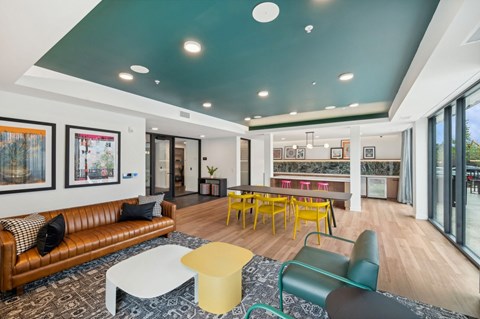 the preserve at ballantyne commons living room and dining area
