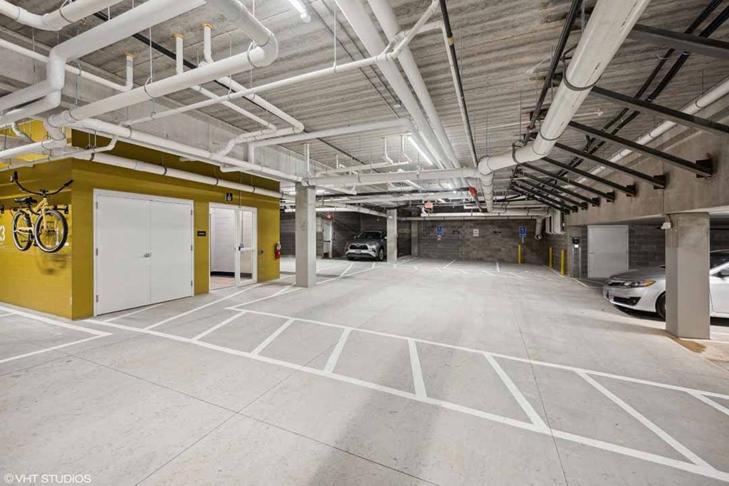 Midwell Apartments Garage