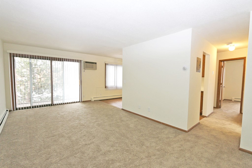 Apache Manor Living room, St. Anthony, Minnesota