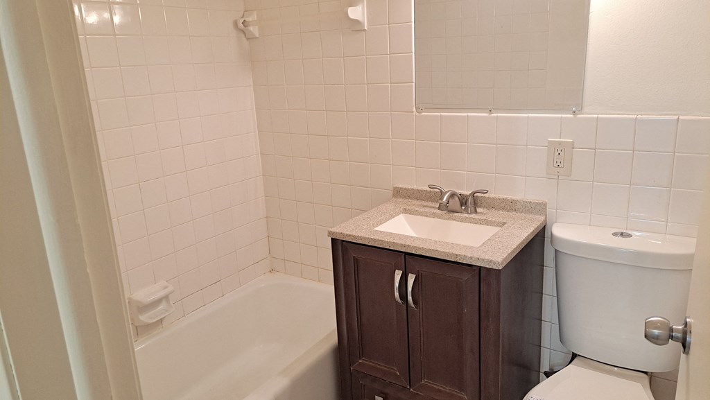 Beard Ave Apartments