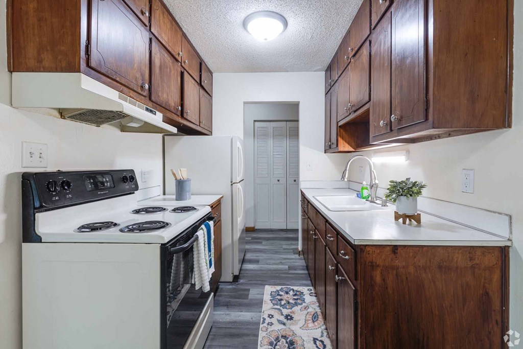 Colonial Terrace, West St. Paul, Minnesota