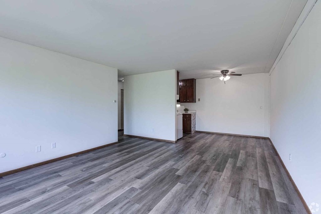 Colonial Terrace, West St. Paul, Minnesota