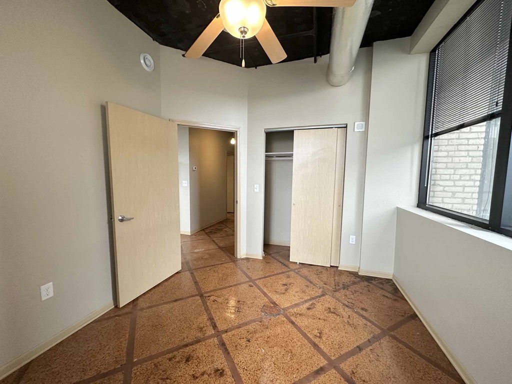 Commerce Building Apartments, St Paul, MN