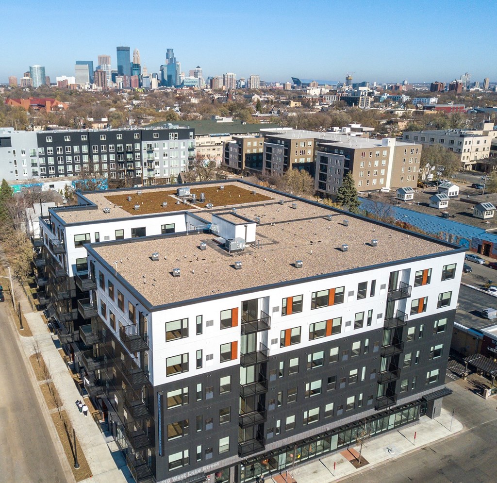 Lake Street Dwelling exterior