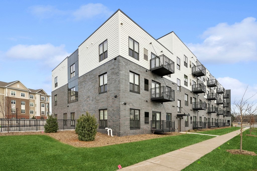 Wangstad Commons, Brooklyn Center,