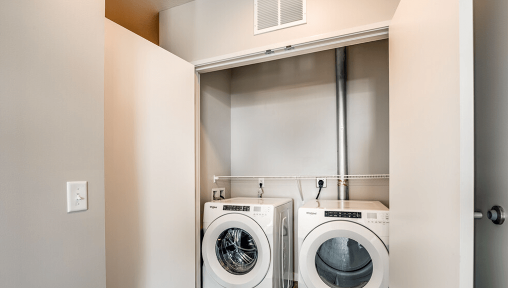 The Hollows Laundry, St. Paul, Minnesota