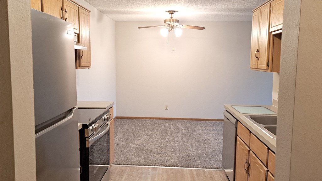 River Ridge Apartments Kitchen