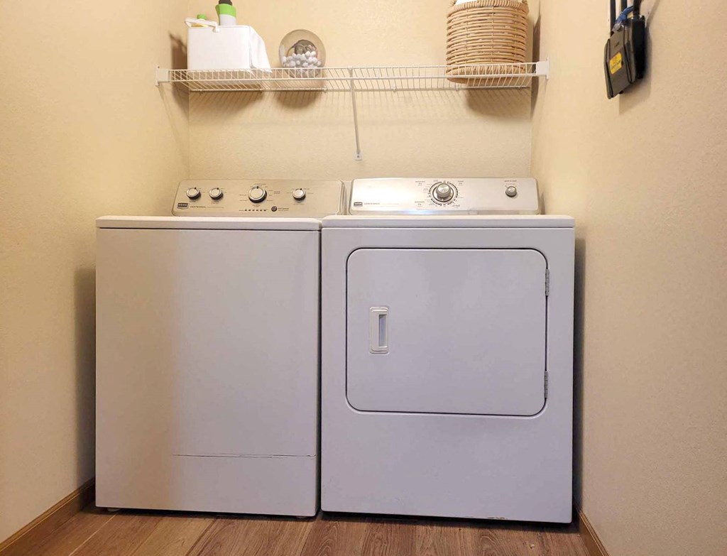 Lakewood Place Apartments, White Bear Lake, Minnesota