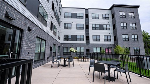 Cadence Apartments Exterior, Bloomington, Minnesota