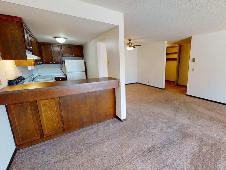 Gold Crest Apartments Kitchen