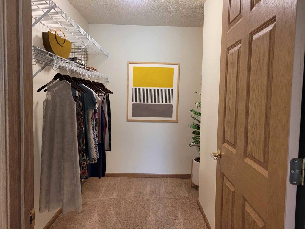 Lakewood Place Apartments, White Bear Lake, Minnesota