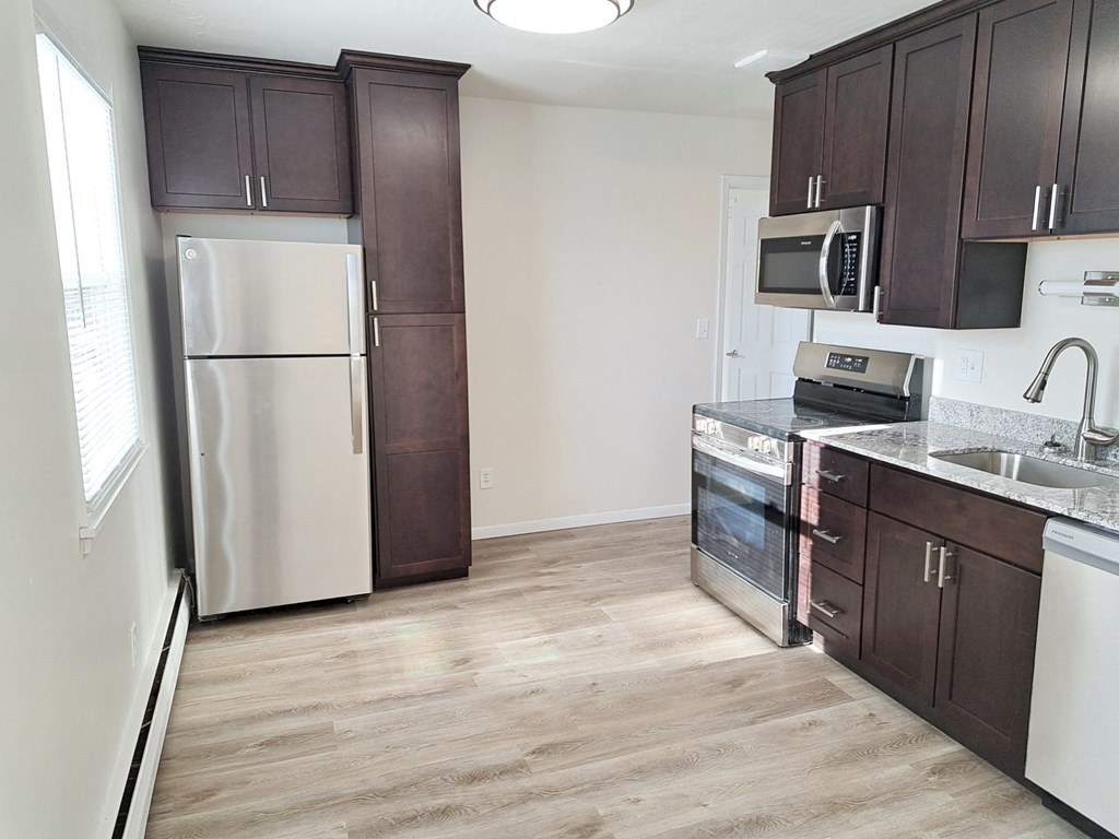 Northgate Crossing Apartments Kitchen, St. Paul, Minnesota