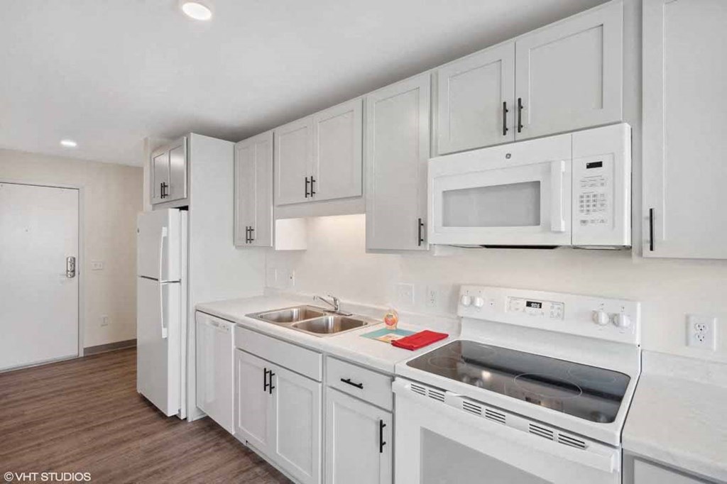 Midwell Apartments kitchen