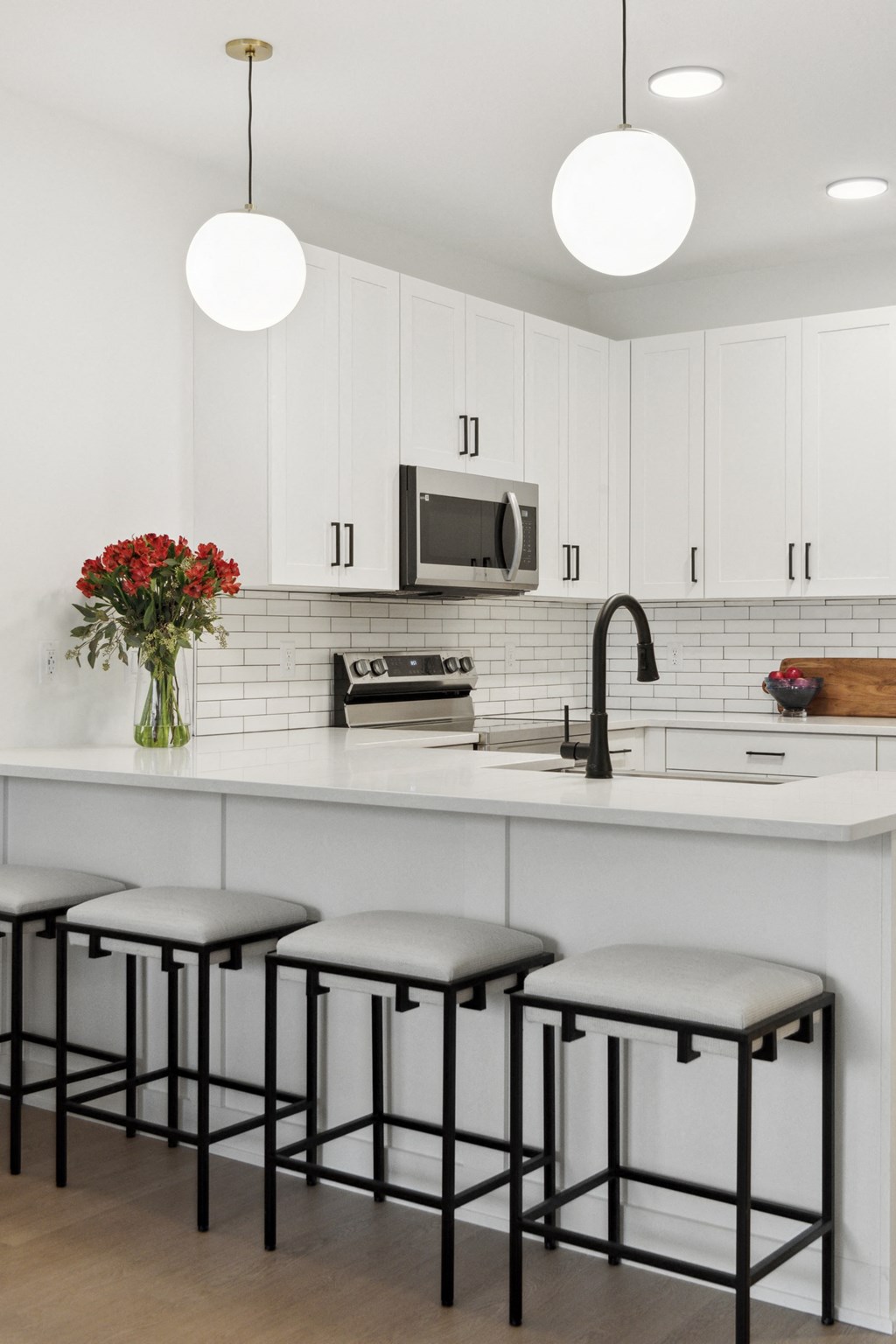 The Reeve Lakeside Kitchen