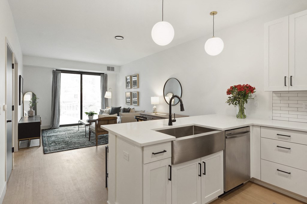 The Reeve Lakeside Kitchen