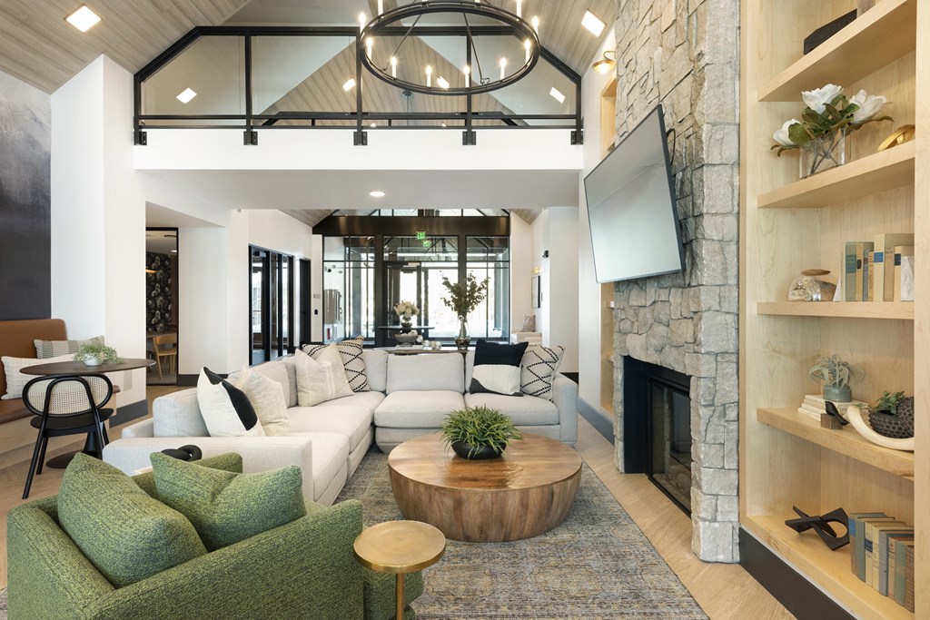 The Reeve Lakeside Community Room