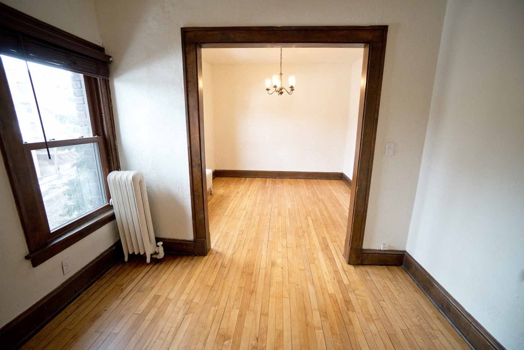 225 Place Apartments Bedroom