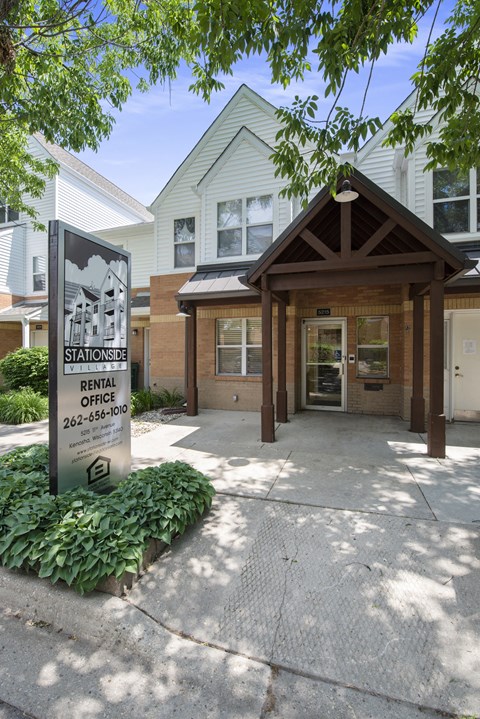 Stationside Village Apartments