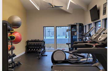 4315 Wimbleton Ct 1-2 Beds Apartment for Rent - Photo Gallery 3