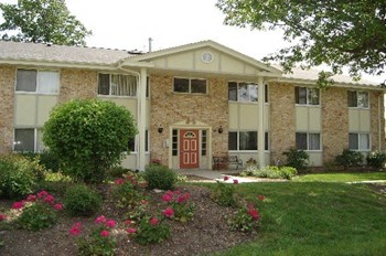 4905 W College Ave 1-2 Beds Apartment for Rent - Photo Gallery 13