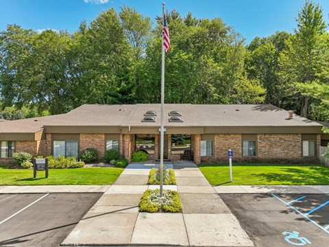 Green Space at Eastwood Village Apartments in Clinton Township