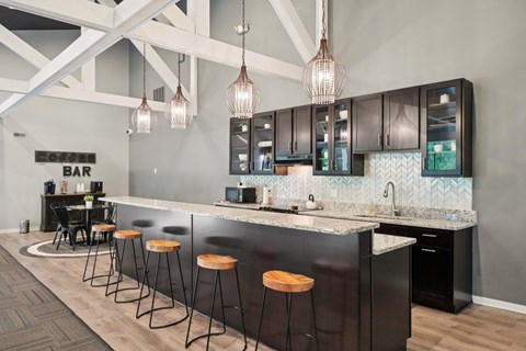 Coworking Lounge Area In Clubhouse at Eastwood Village Apartments in Clinton Township, MI