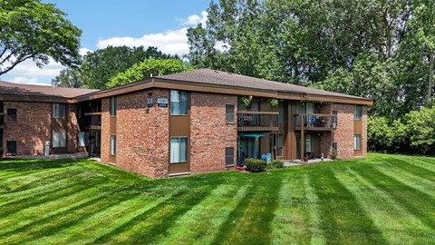 Expansive green space at Eastwood Village Apartments in Clinton Township, MI.