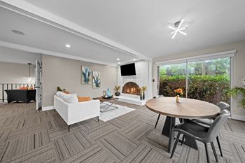 Clubhouse with coworking lounge at Knottingham Apartments in Clinton Township, MI.