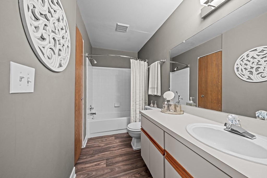 Posh bathroom at Park Lane Apartments in Southfield