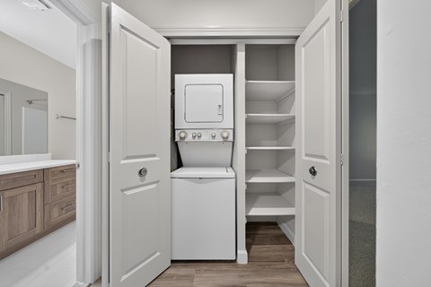 In-unit laundry at Park Lane Apartments in Southfield, MI.