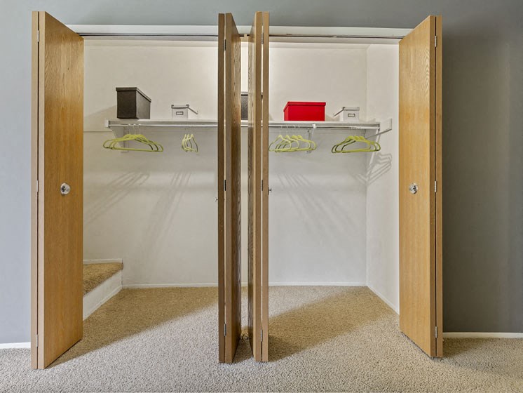 Spacious Bedroom Closets at Franklin River