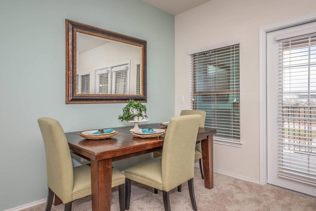 Dining Area at Mariposa at Clear Creek Webster 55+ Apartments, Webster Texas