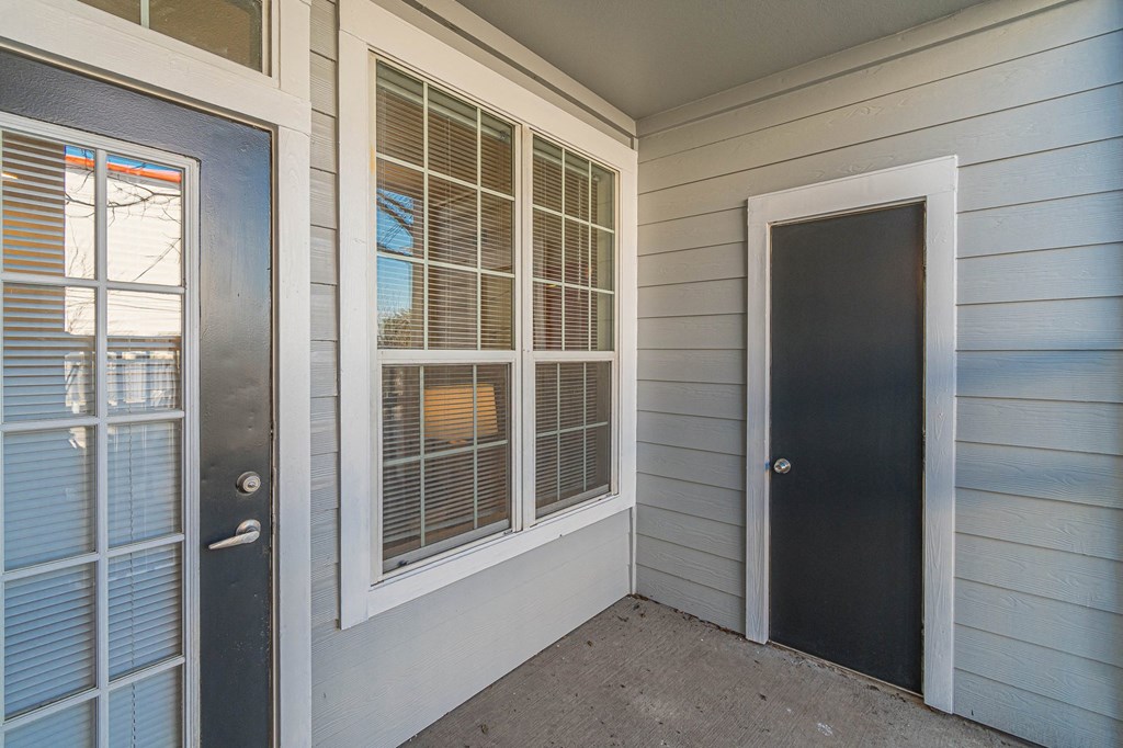 Dominium - Capitol Crossing - Patio 1 - WEB